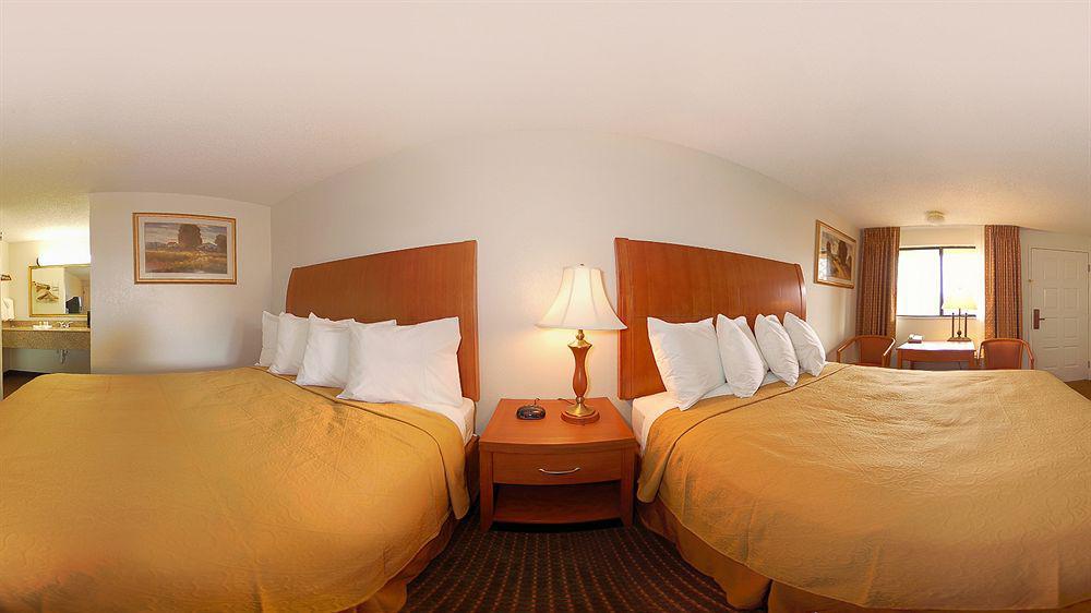 Quality Inn & Suites Bakersfield Eksteriør billede
